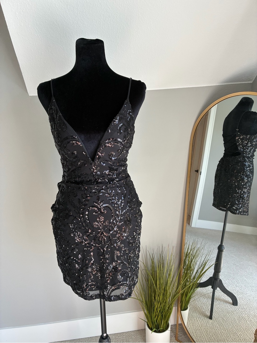 Black Sequin Spaghetti Strap Cocktail Dress